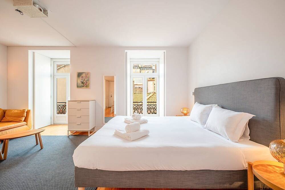 Holiday apartment in Lisbon from £143 per night