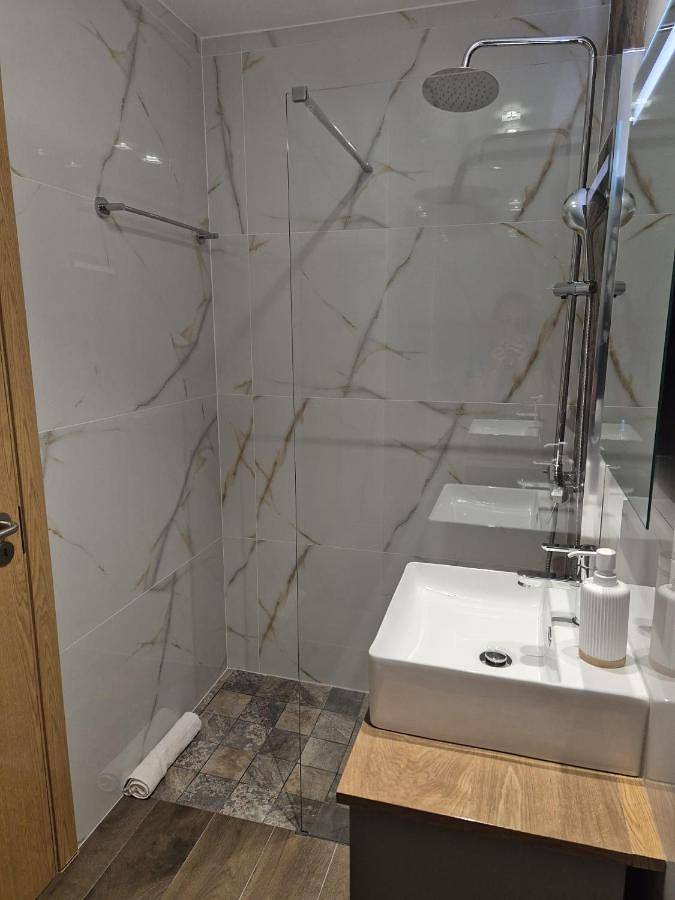 Apartamento de férias inteiro, Vivenda pé n'areia in Aver-o-Mar, Amorim e Terroso, Distrito do Porto