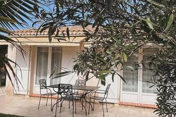 Gîte pour 3 personnes, avec jardin à Pignans