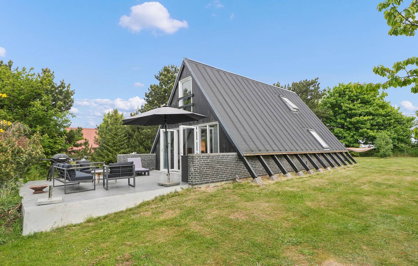 Ferienhaus für 6 Personen mit Terrasse in Humble, Langeland