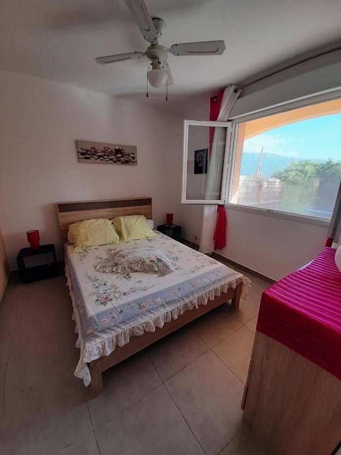 Gîte pour 4 personnes, avec vue et jardin à Sant'Andréa-d'Orcino - 2