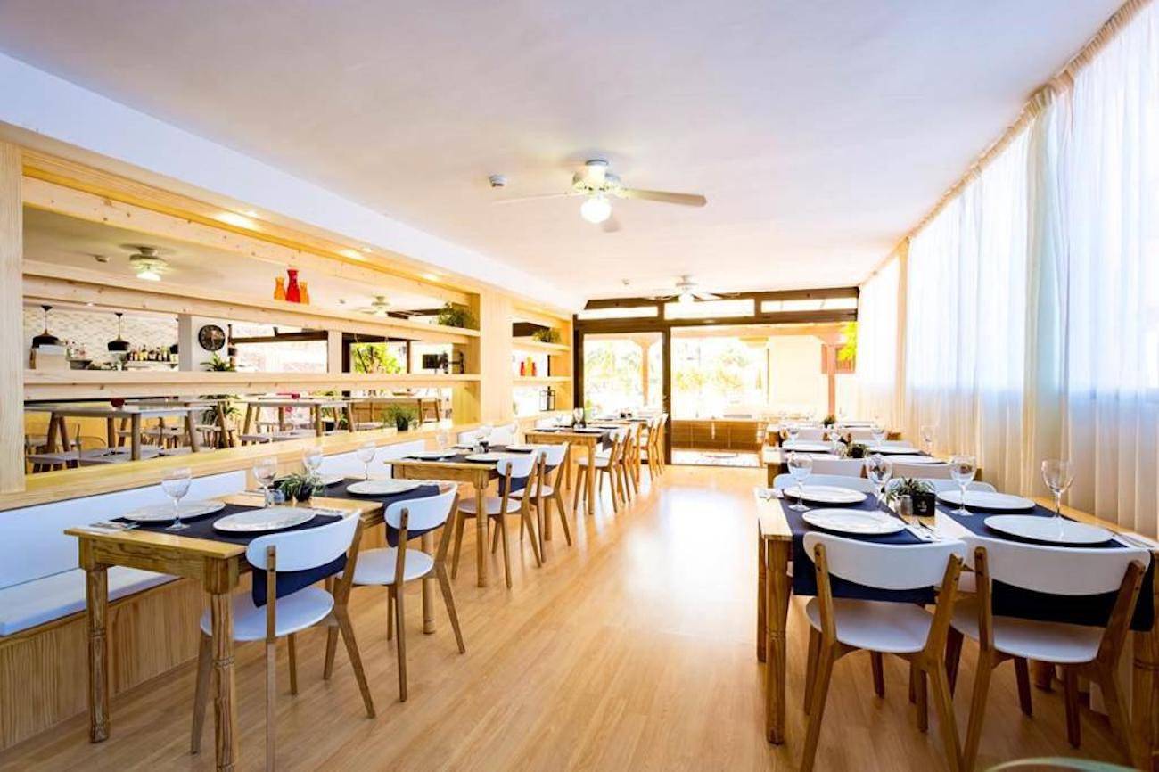 Entire apartment, Serendipity Art Loft in Los Cristianos, Arona