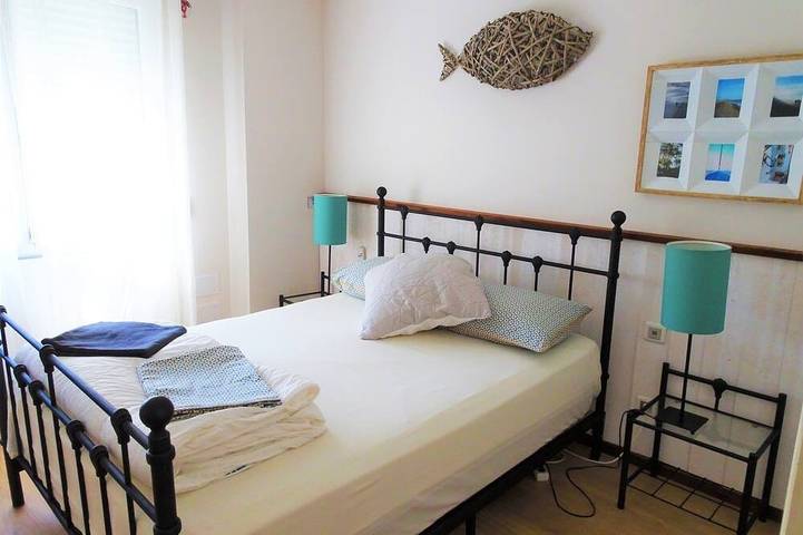 Location de vacances pour 12 personnes, avec jardin et terrasse, animaux acceptés dans Plage de Maubuisson - 3