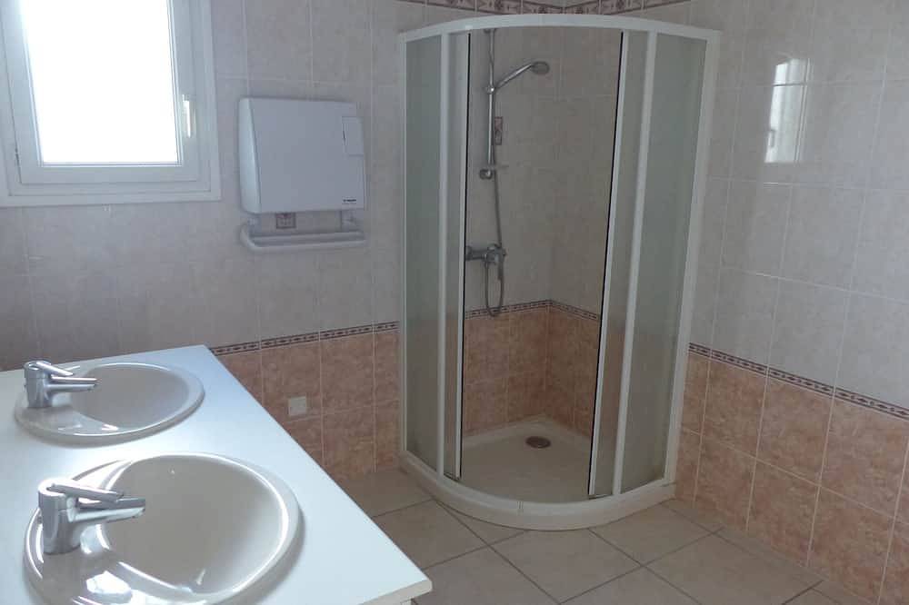 Villa Ronce Les Bains 150 mètres de la plage 2 Chambres / 5 Personnes in Ronce-les-Bains, La Tremblade