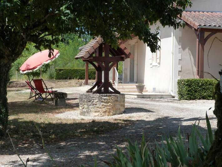 Location de vacances pour 5 personnes, avec jardin et terrasse à Thiviers - 2