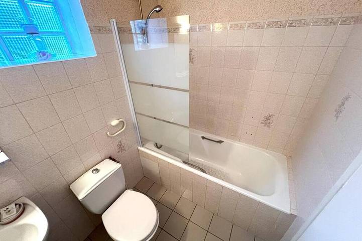 Chambre d’hôte pour 2 personnes, avec Jardin à Caurel - 4