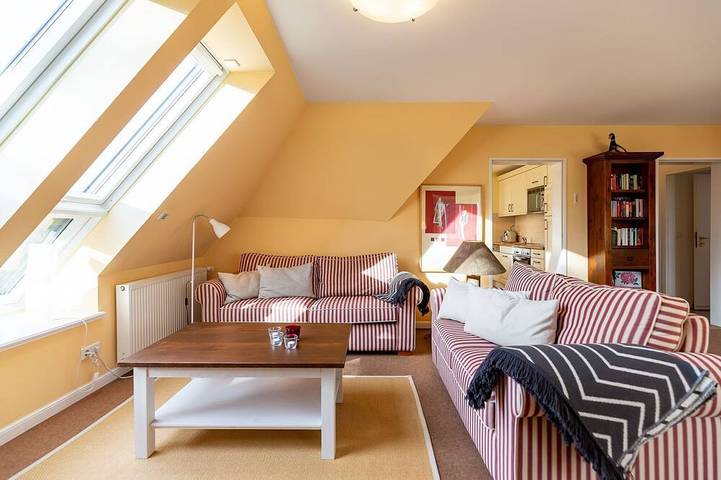 Ferienwohnung für 4 Personen, mit Balkon und Garten sowie Sauna - 1