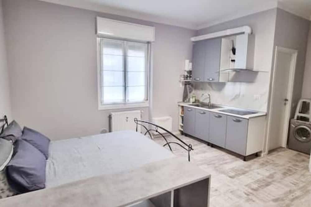 Apartamento entero, Apartment near subway, hospitals, offices in Brescia, Provincia de Brescia