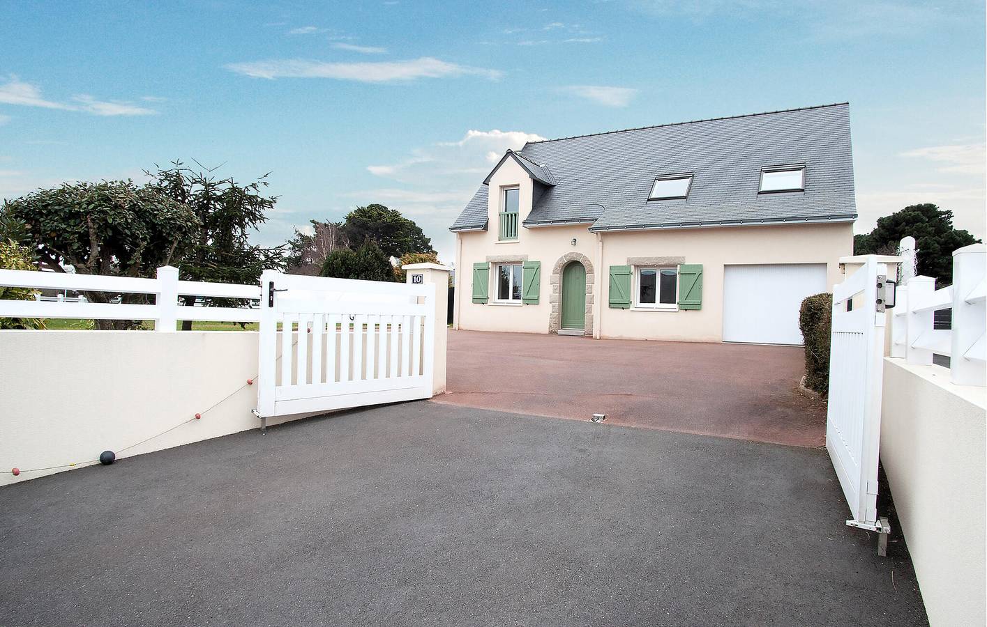 Confortable, à 1,5 km de la plage : appartement moderne avec Wi-Fi, télévision et parking in Piriac-sur-Mer, Côte d'Amour