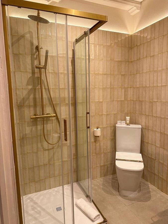 Gîte pour 2 personnes, avec balcon et vue à Torrelavega - 4