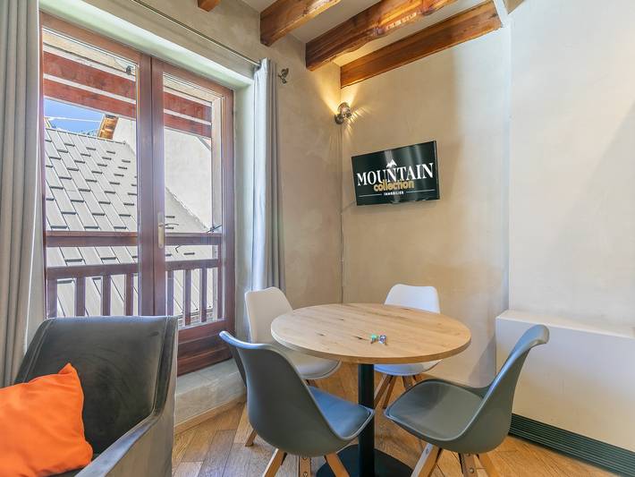 Gîte pour 4 personnes dans Office De Tourisme De Serre Chevalier - Bureau Du Monetier Les Bains - 2