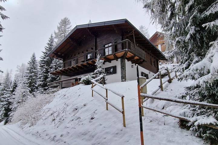 Ferienwohnung für 4 Personen, mit Whirlpool und Terrasse sowie Sauna und Garten in Albeck