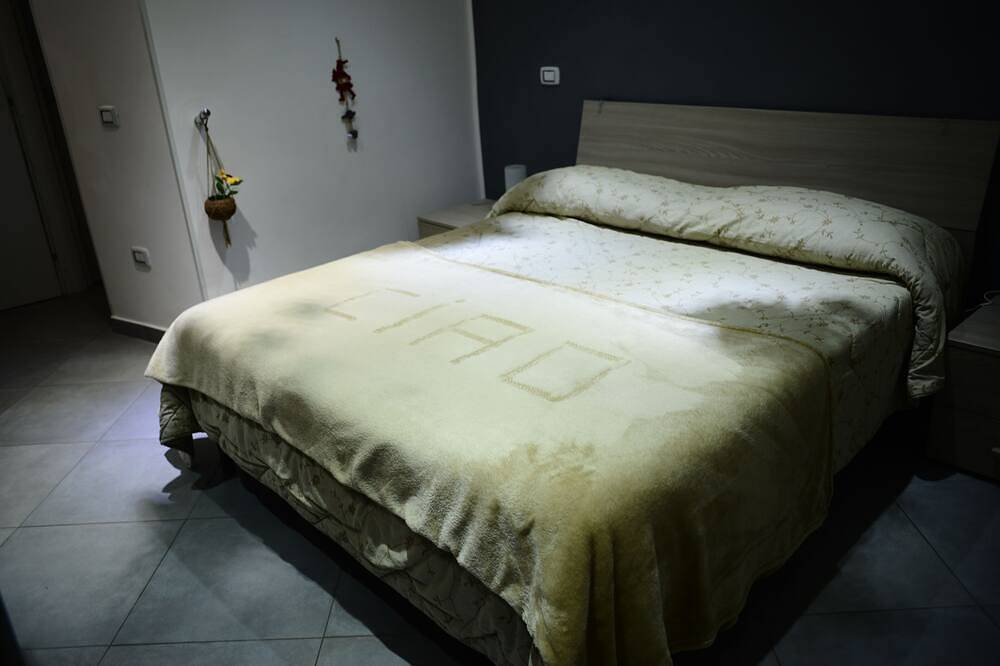 Geheel appartement, Onafhankelijk appartement in de buurt van de zee in Salerno, Tyrrhenische kust Campania