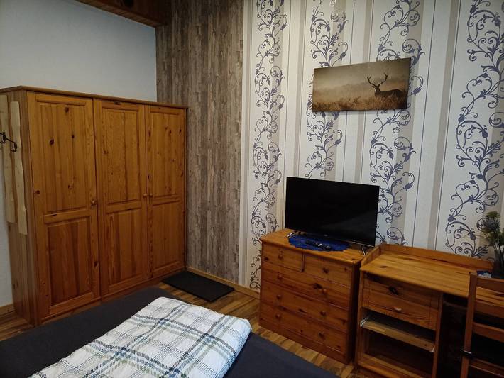 Ganze Wohnung, Zimmer 'Doppelzimmer 2' mit Bergblick und WLAN in Tambach-Dietharz, Rennsteig