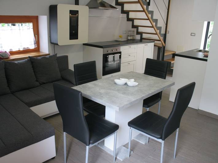 Gîte pour 6 personnes, avec balcon à Tolmin