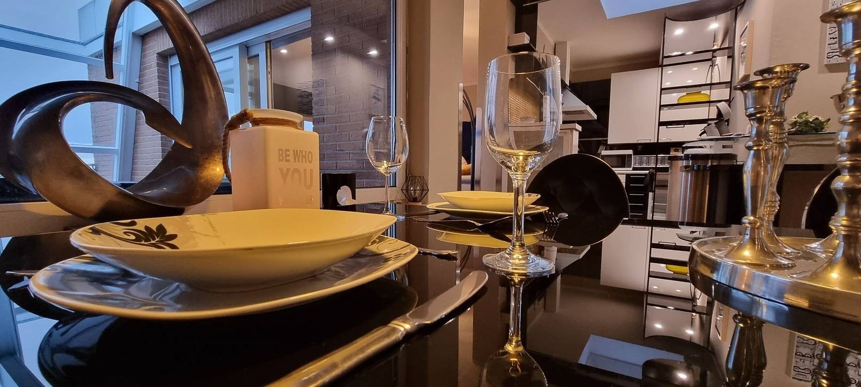 Ganze Ferienwohnung, Käuzchenquartier Design Ferienwohnung mit traumhaftem Fernblick in Rehme, Bad Oeynhausen