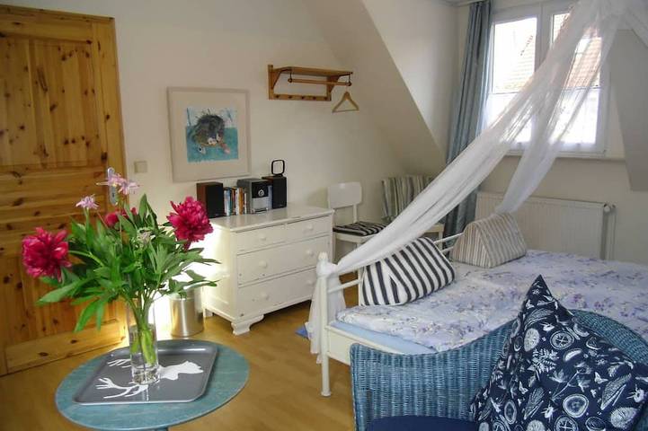 Ferienhaus für 4 Personen, mit Garten und Pool sowie Terrasse an der Müritz - 2