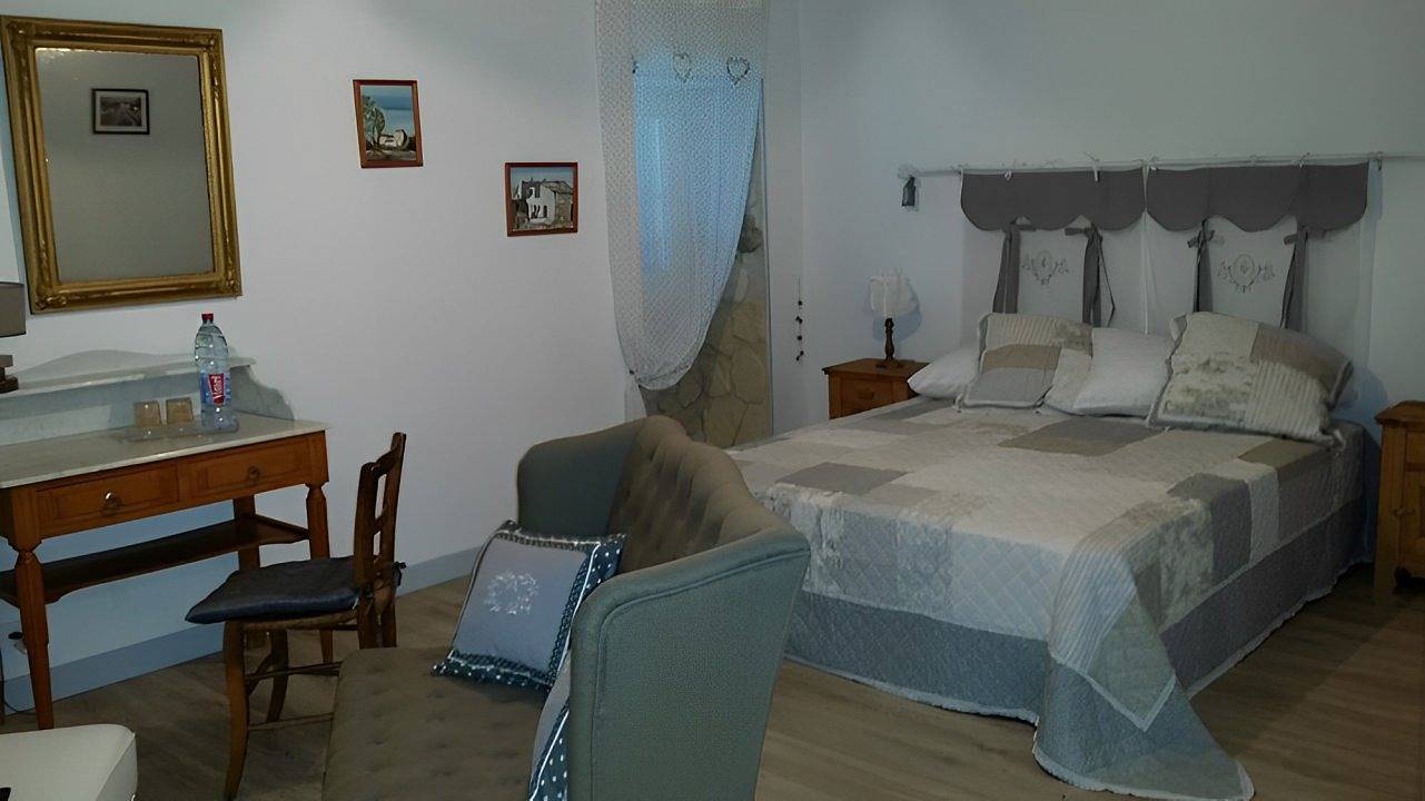 Les Guides - Chambre Châtaigne in Saint-Paul-le-Jeune, Parc national des Cévennes