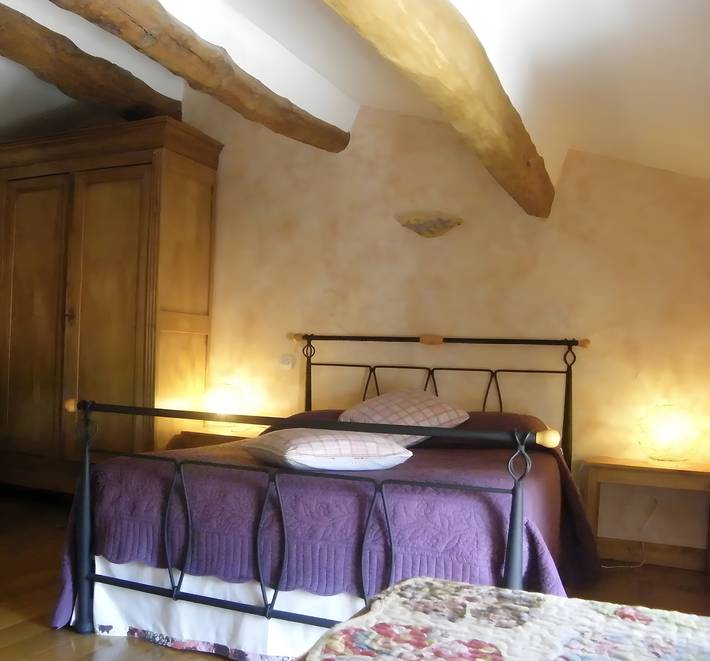 Chambre d’hôte pour 5 personnes, avec jardin en Charente-Maritime