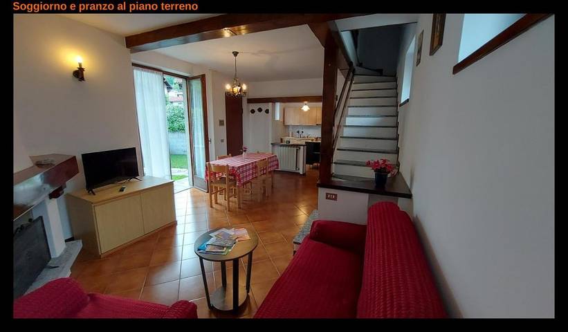 Location de vacances pour 5 personnes, avec vue et jardin à Brovello-Carpugnino - 4