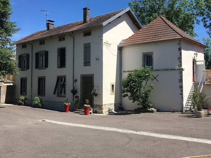 Chambre d’hôte pour 2 personnes, avec jardin, animaux acceptés dans Corre