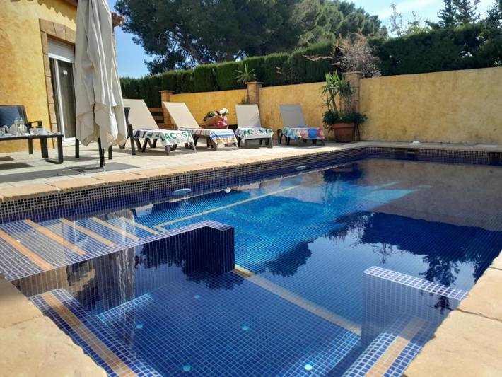 Casa rural para 8 personas, con piscina además de vistas y jardín en Miami Platja - 2