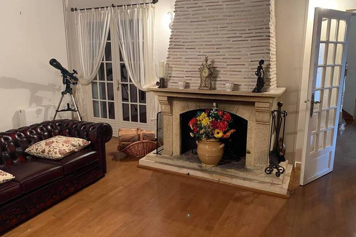 Location de vacances pour 6 personnes, avec jardin et terrasse, animaux acceptés à Dournazac