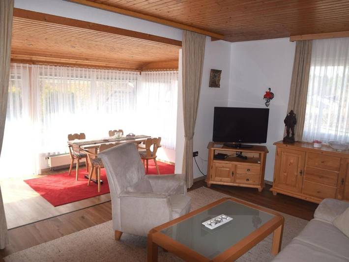 Ferienhaus für 4 Personen, mit Garten und Terrasse in Füssen