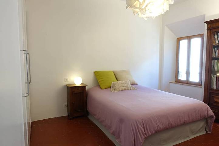 Location de vacances pour 10 personnes, avec jardin et terrasse à Gréolières - 4