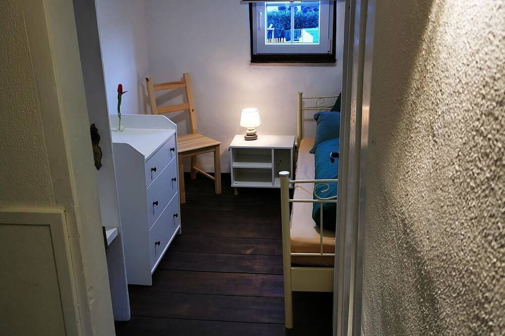 Ferienhaus Zur kleinen Hummel - Ferienhaus, Dusche, Wc, 4 oder mehr Schlafräume in Gödenroth, Hunsrück