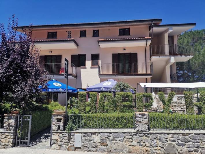Casa vacanza per 2 persone, con Balcone e Terrazza nonché Giardino e Panorama a Viggianello