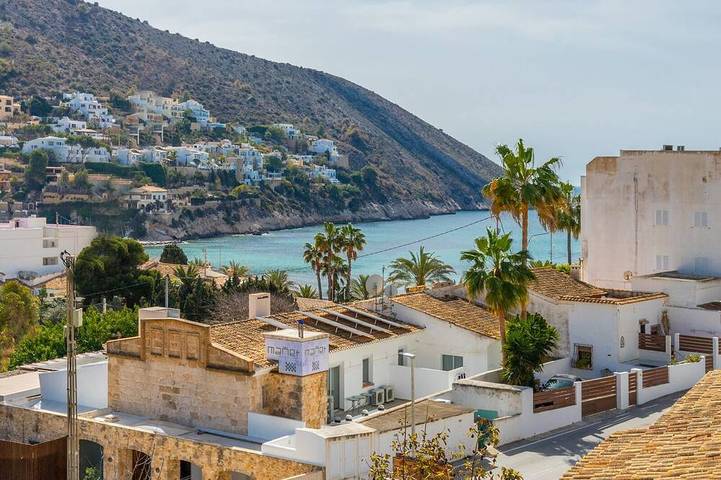Location de vacances pour 5 personnes dans Cala El Portet