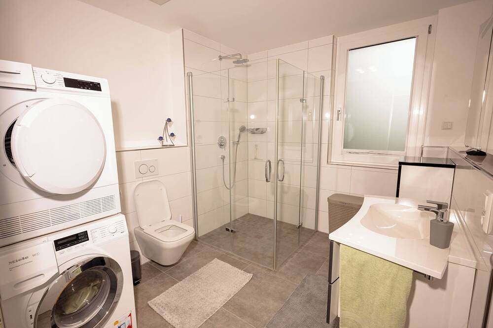 Ganze Wohnung, Luxus Apartment 1-Zimmer in Kornwestheim, Landkreis Ludwigsburg