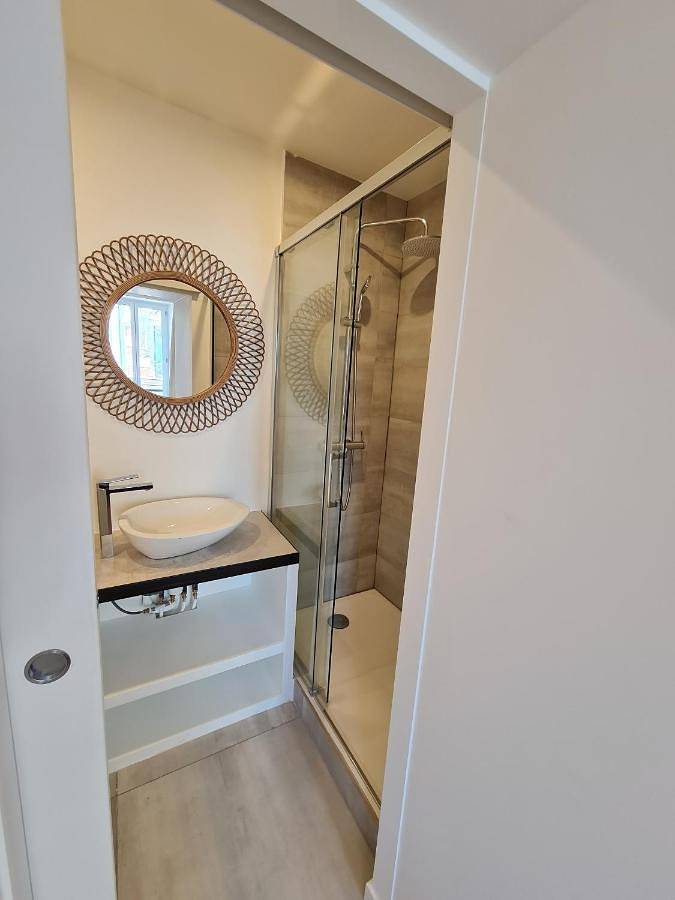 Deluxe Suite in Aubervilliers, Seine-Saint-Denis