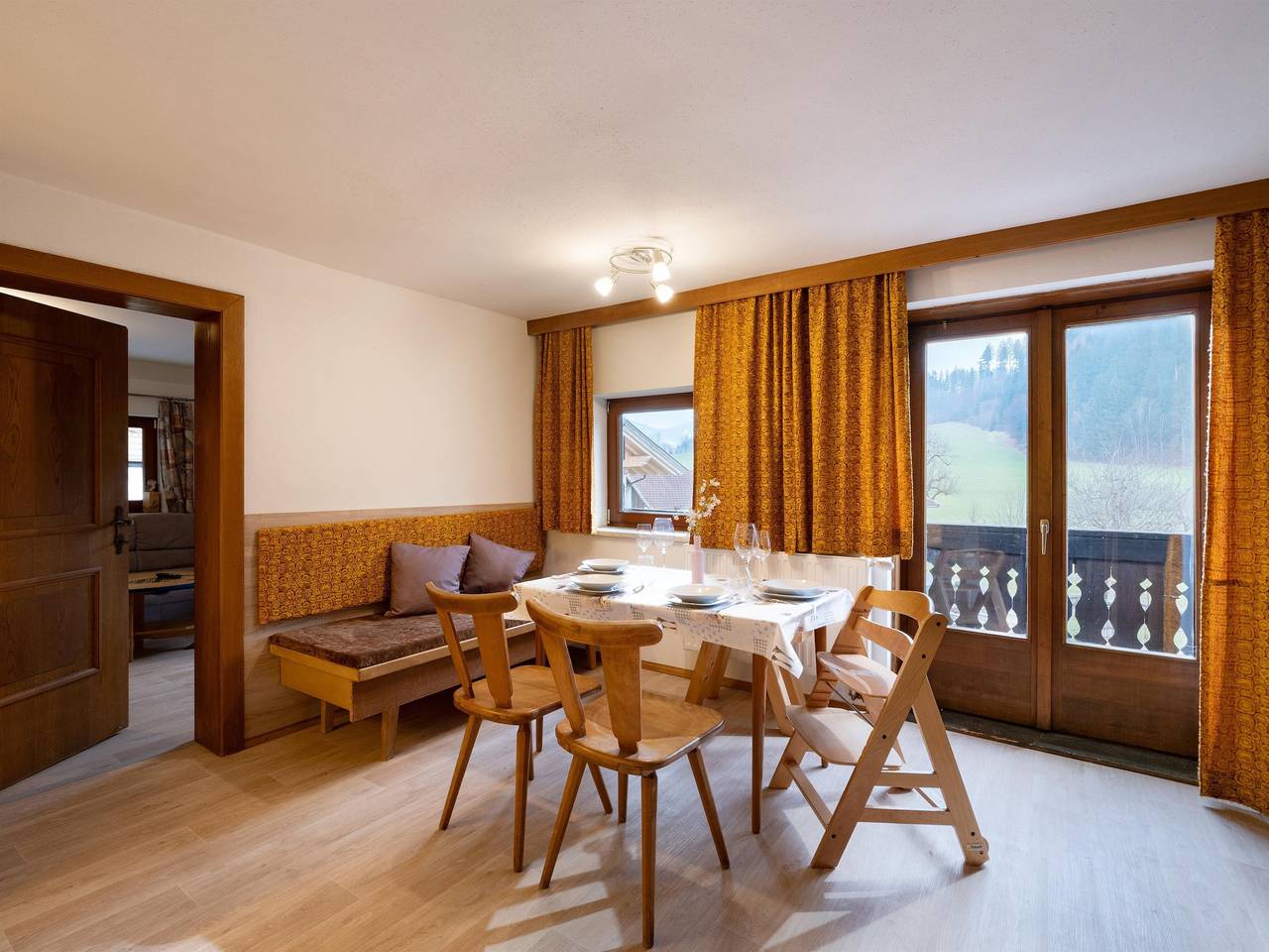 Appartement/Fewo, Dusche, Wc, 2 Schlafräume in Brixental