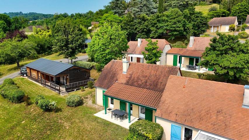 Parc de vacances pour 4 personnes, avec terrasse et jardin, animaux acceptés dans Occitanie - 2