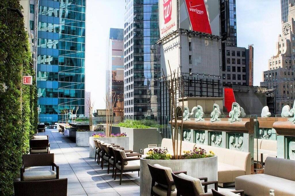 Best Place To Stay, Look No Further! City View, Bring your pet, Rooftop Terrace! in Manhattan, New York