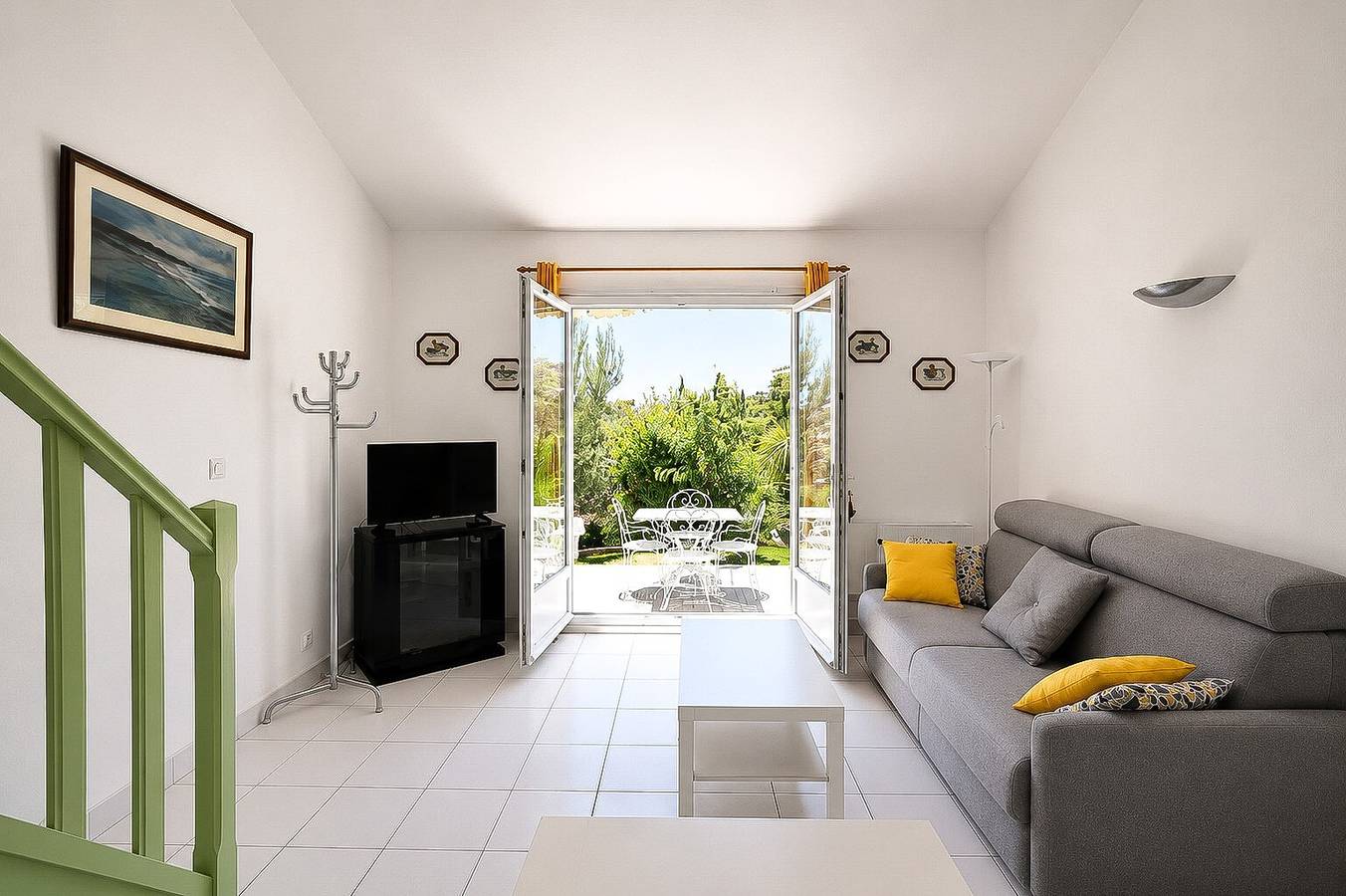 Ferienhaus „Location Saisonnière T2 Duplex“ mit privatem Pool, Wlan & Klimaanlage in Septèmes-les-Vallons, Mittelmeerküste (Frankreich)