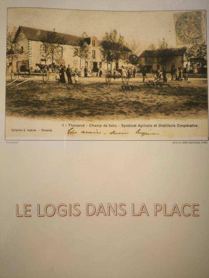 Appartement entier, One-Bedroom Apartment in Bellevigne-en-Layon, Région d'Angers