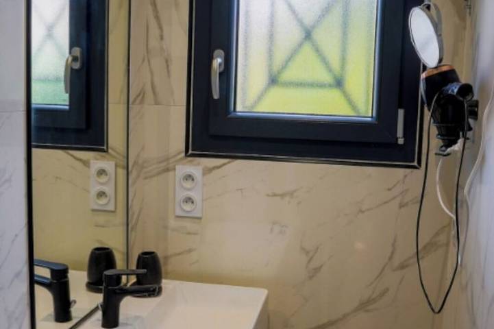 Location de vacances pour 6 personnes, animaux acceptés à Les Mages - 4