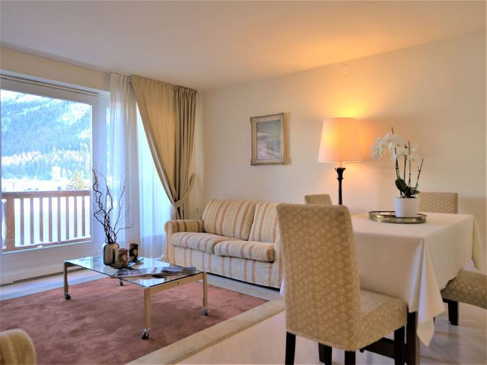 Ferienwohnung für 2 Personen, mit Balkon und Seeblick in St. Moritz