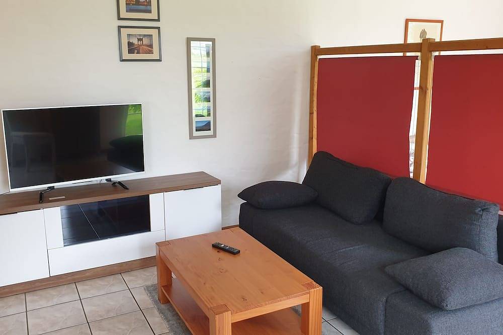 Ganze Wohnung, Ferienwohung mit eigener Terrasse und herrlichem Ausblick in Mechernich, Naturpark Hohes Venn-Eifel