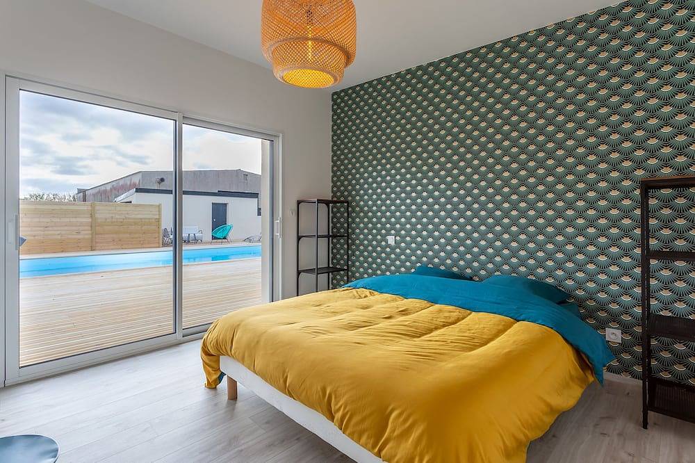 Villa Saint Antoine - 9 people in Plouescat, Côte des Légendes