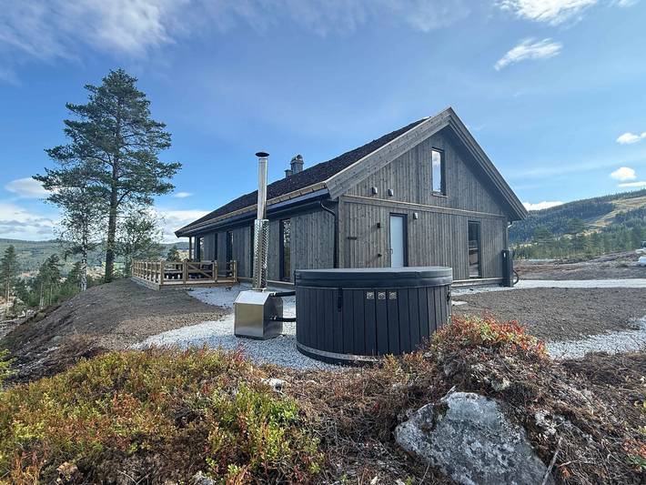 Felsener Hytte - Luxury Cottage with hottub and sauna in Nesbyen
