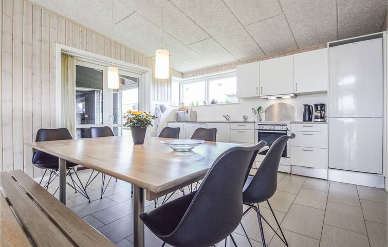 Ferienhaus für 10 Personen, mit Terrasse und Whirlpool sowie Garten und Sauna in Råde Strand - 4