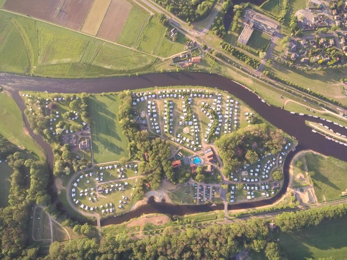 Camping De Koeksebelt in Ommen, Regio Zwolle