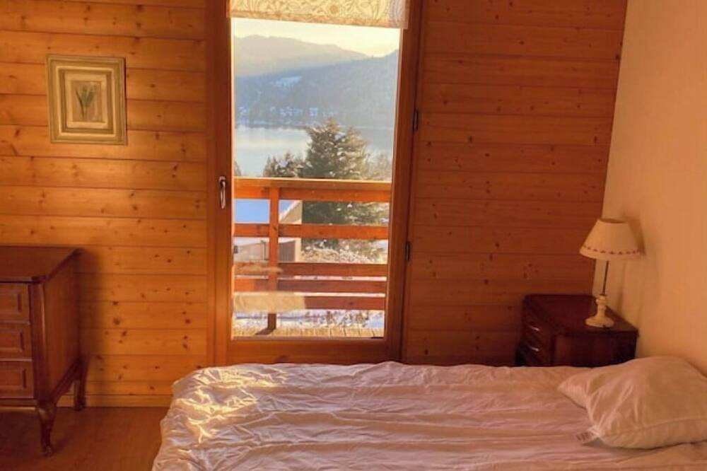 Unité 1822358 · Chalet Cathogui 2 Avec Vue Imprenable Sur Le Lac in Gérardmer, Parc naturel régional des Ballons des Vosges