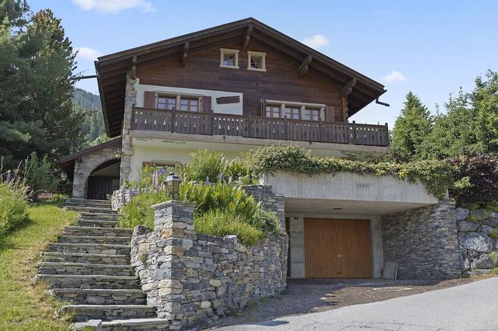Ferienhaus für 10 Personen, mit Garten und Sauna in Chalais (Schweiz)