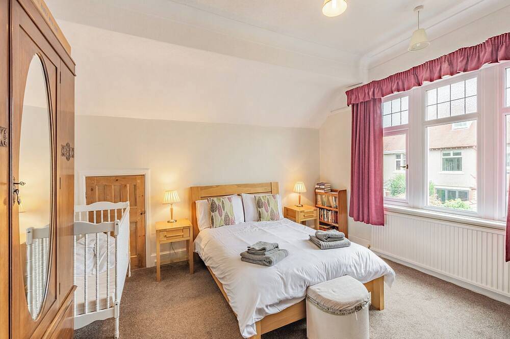 3 bedroom accommodation in Morecambe in Morecambe, Lancashire