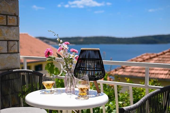 Ferienwohnung für 6 Personen, mit Balkon/Terrasse, mit Haustier in Trogir